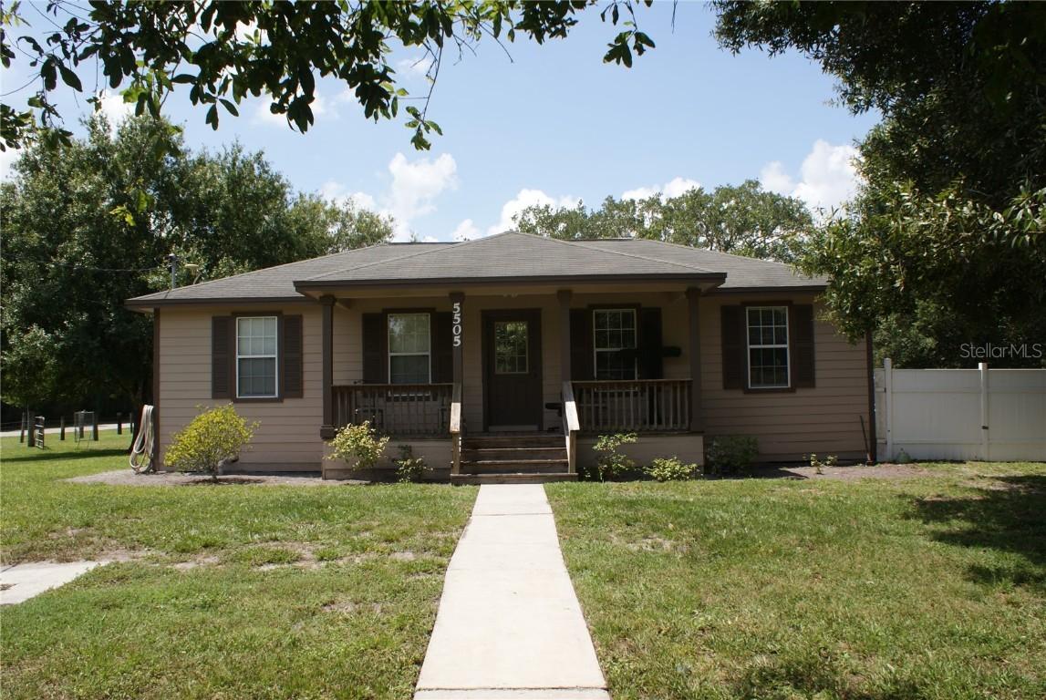 5505 Swaying Palm Dr., Punta Gorda, FL 33982