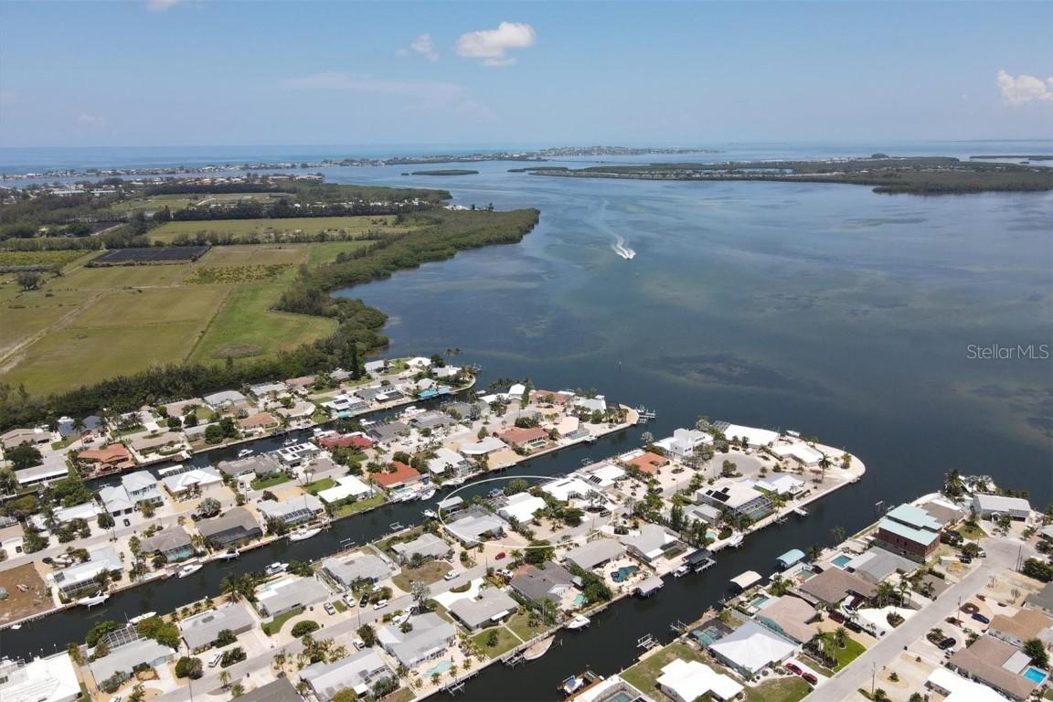 3712 Plumosa Ter., Bradenton, FL 34210