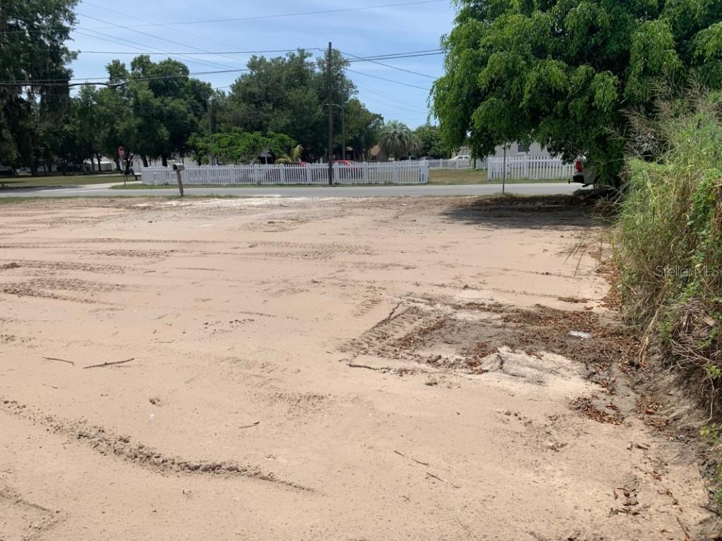 925 Grape Ave., Saint Cloud, FL 34769