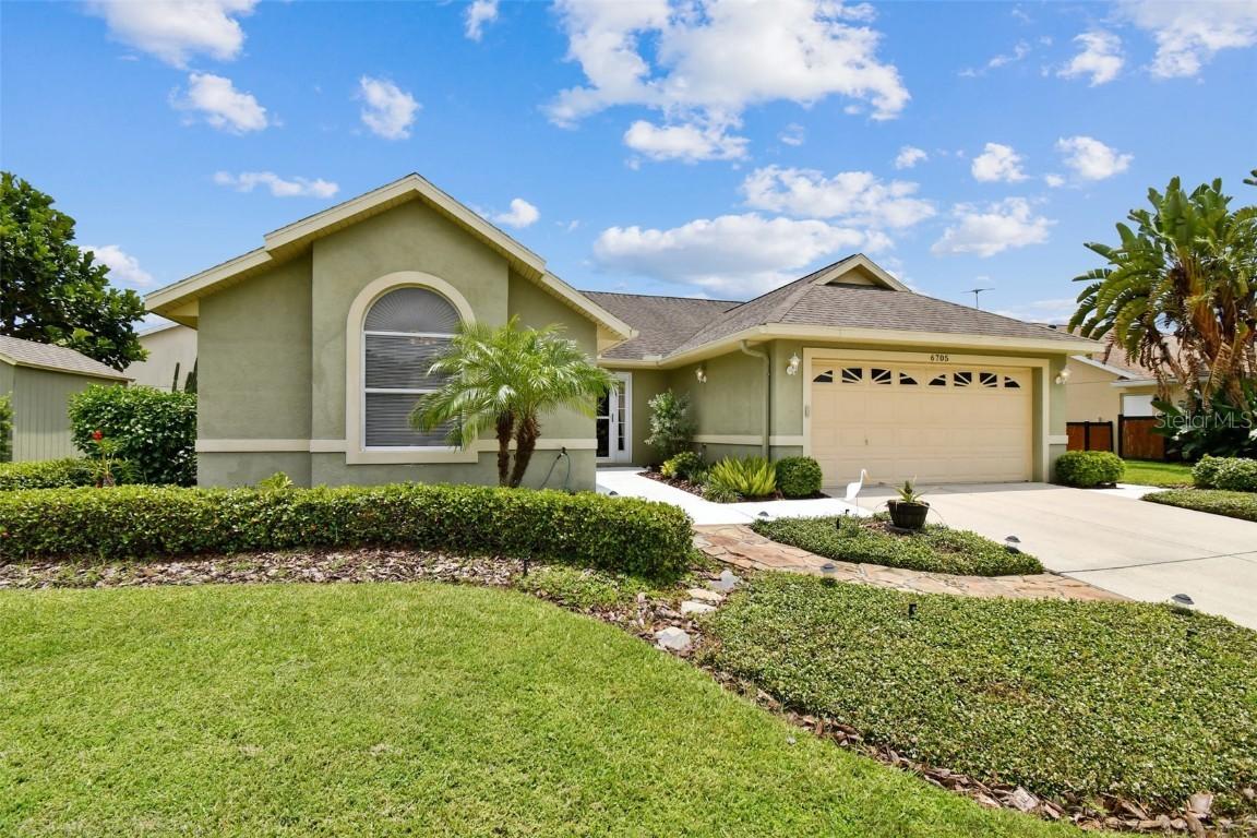 6705 32nd Ave., Bradenton, FL 34209
