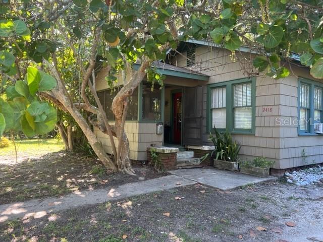 2418 12th Ave., Bradenton, FL 34205
