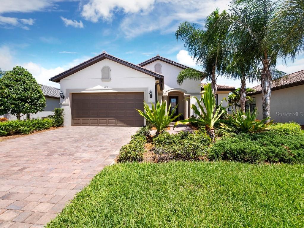 5809 Hidden Willow Ct., Sarasota, FL 34238