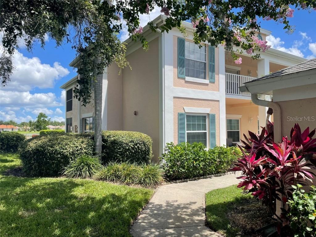 4227 Caddie Dr. #101, Bradenton, FL 34203
