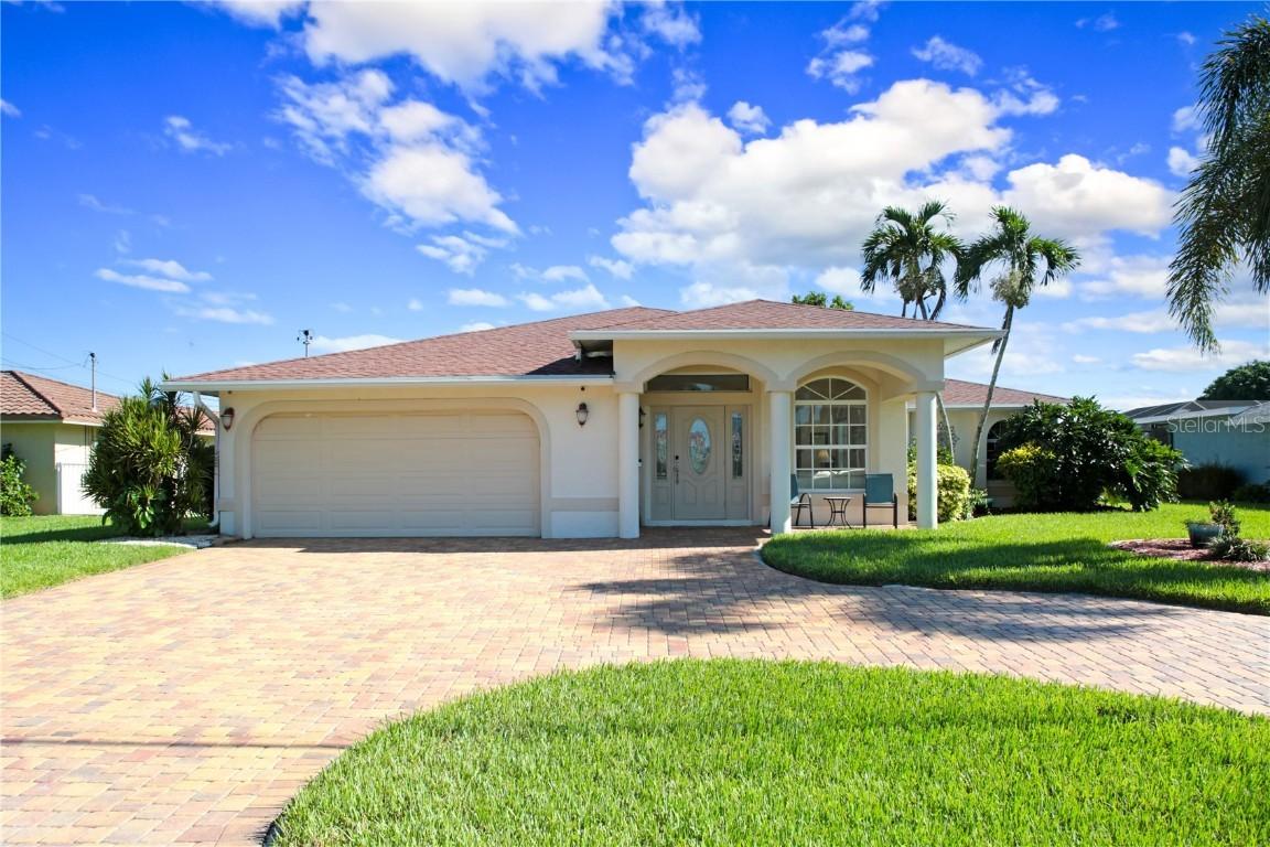 1213 SE 32nd Ter., Cape Coral, FL 33904
