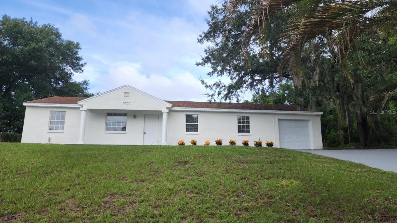 3000 N Lakeshore Ct., Eustis, FL 32726
