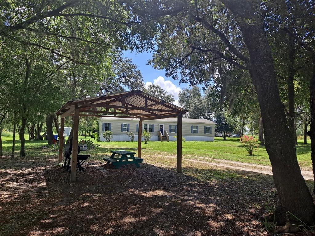 17828 Bethlehem Rd., Lithia, FL 33547