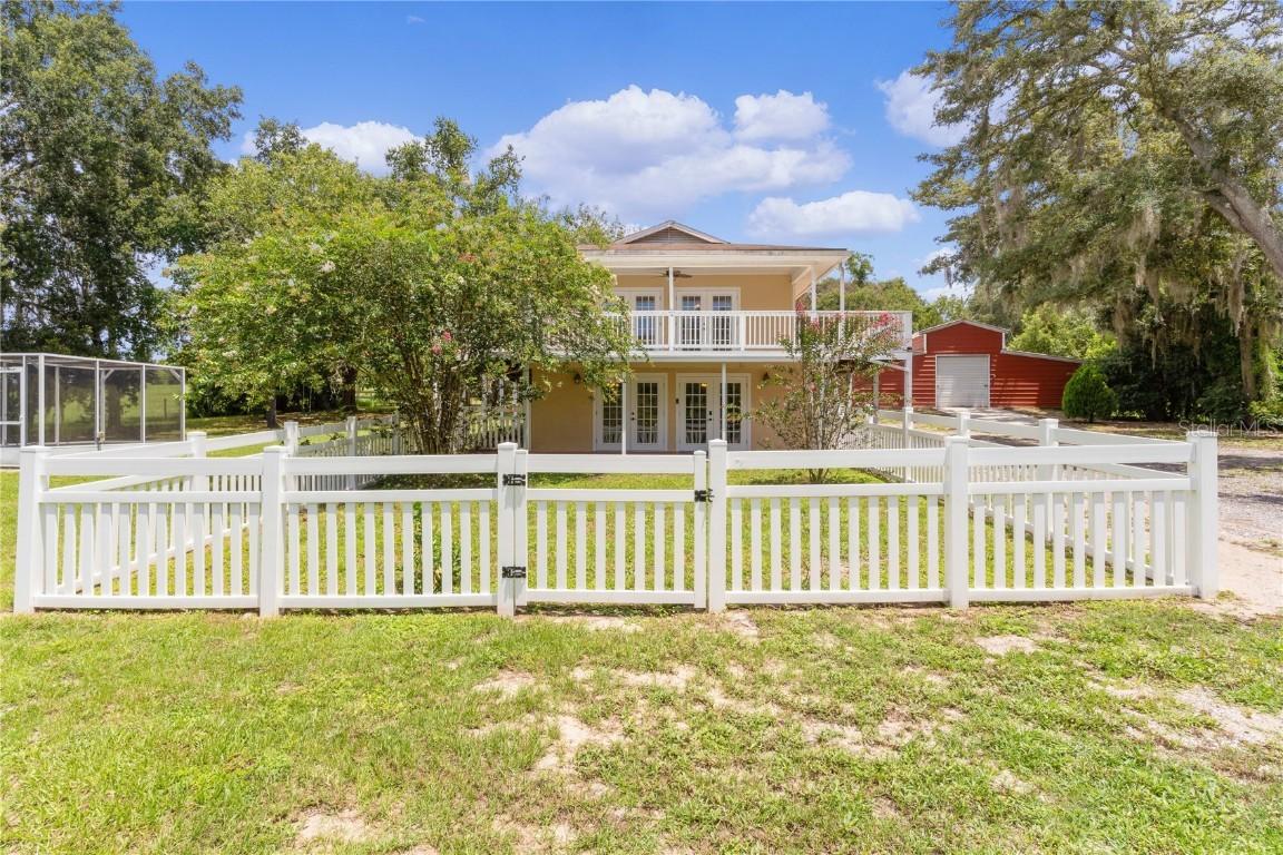 37223 Grays Airport Rd., Lady Lake, FL 32159