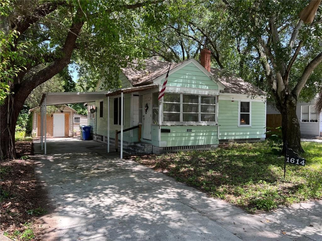 1614 Ballard Park Dr., Bradenton, FL 34205