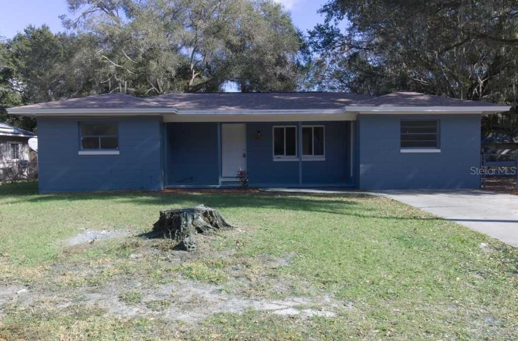908 Nebraska St., Leesburg, FL 34748