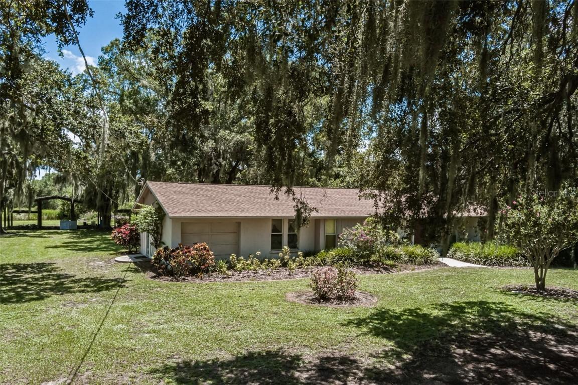 3611 Moccasin Wallow Rd., Palmetto, FL 34221