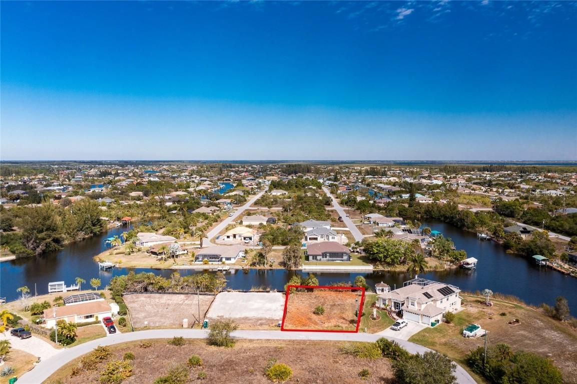 9524 Attica Cir., Port Charlotte, FL 33981