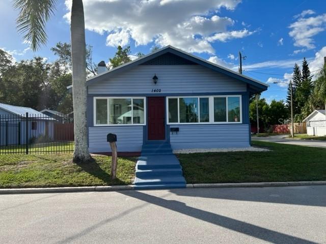 1402 17th St., Bradenton, FL 34205