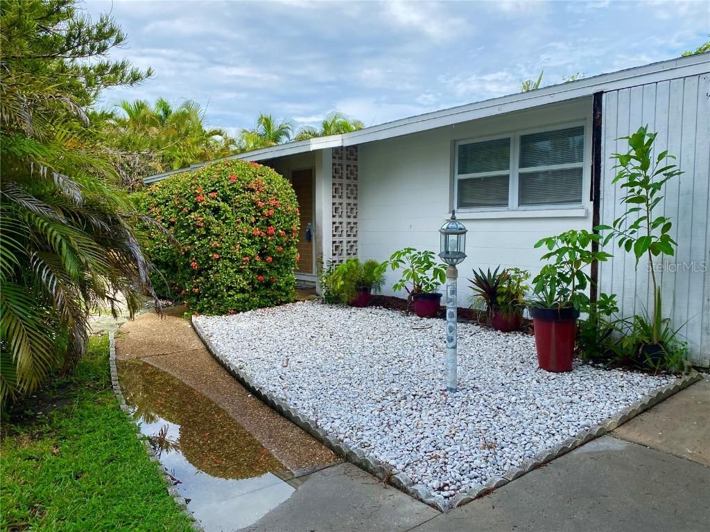 509 56th St., Holmes Beach, FL 34217