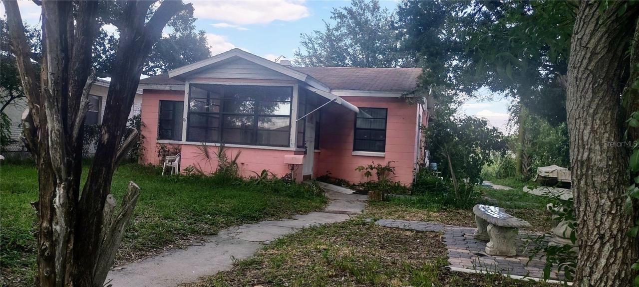 1120 32nd St., St Petersburg, FL 33712