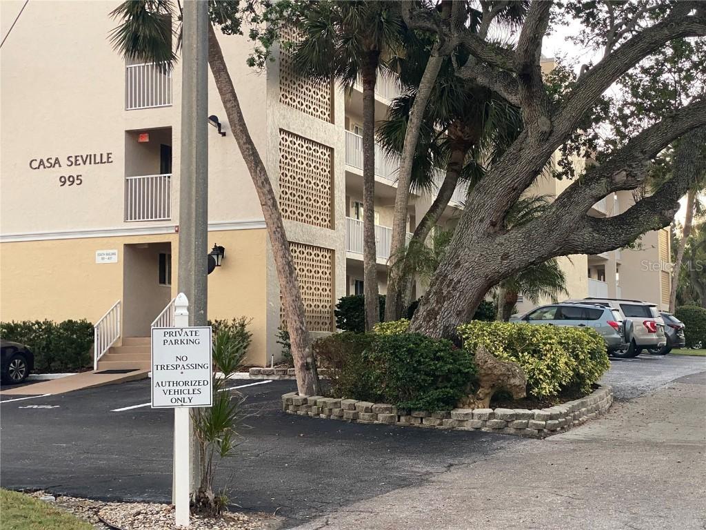 995 Laguna Dr. #107, Venice, FL 34285