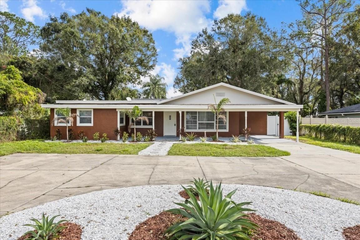 9727 Bear Lake Rd., Apopka, FL 32703