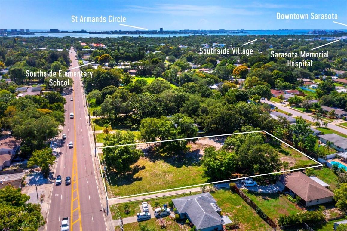 2315 Webber St., Sarasota, FL 34239