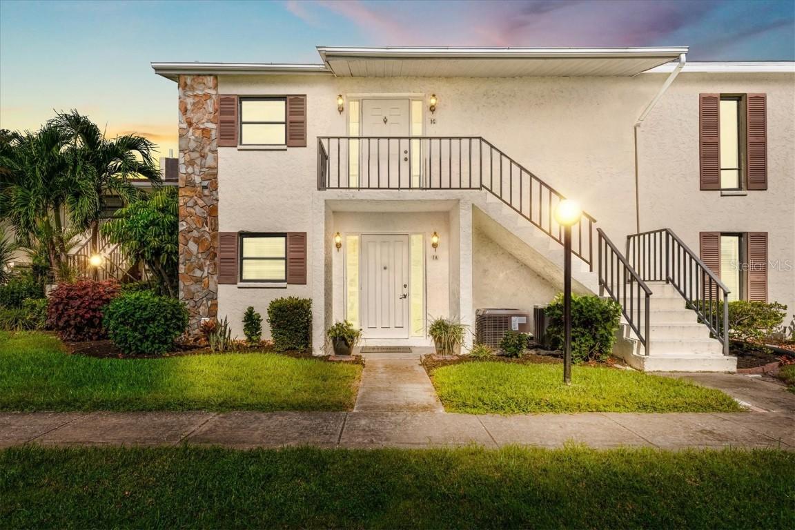 5400 34th St. #1A, Bradenton, FL 34210