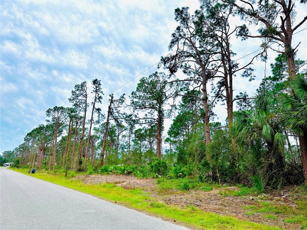 Adina Cir., North Port, FL 34291