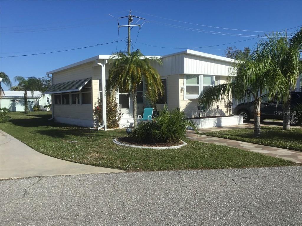 556 Fleetwood St., North Port, FL 34287