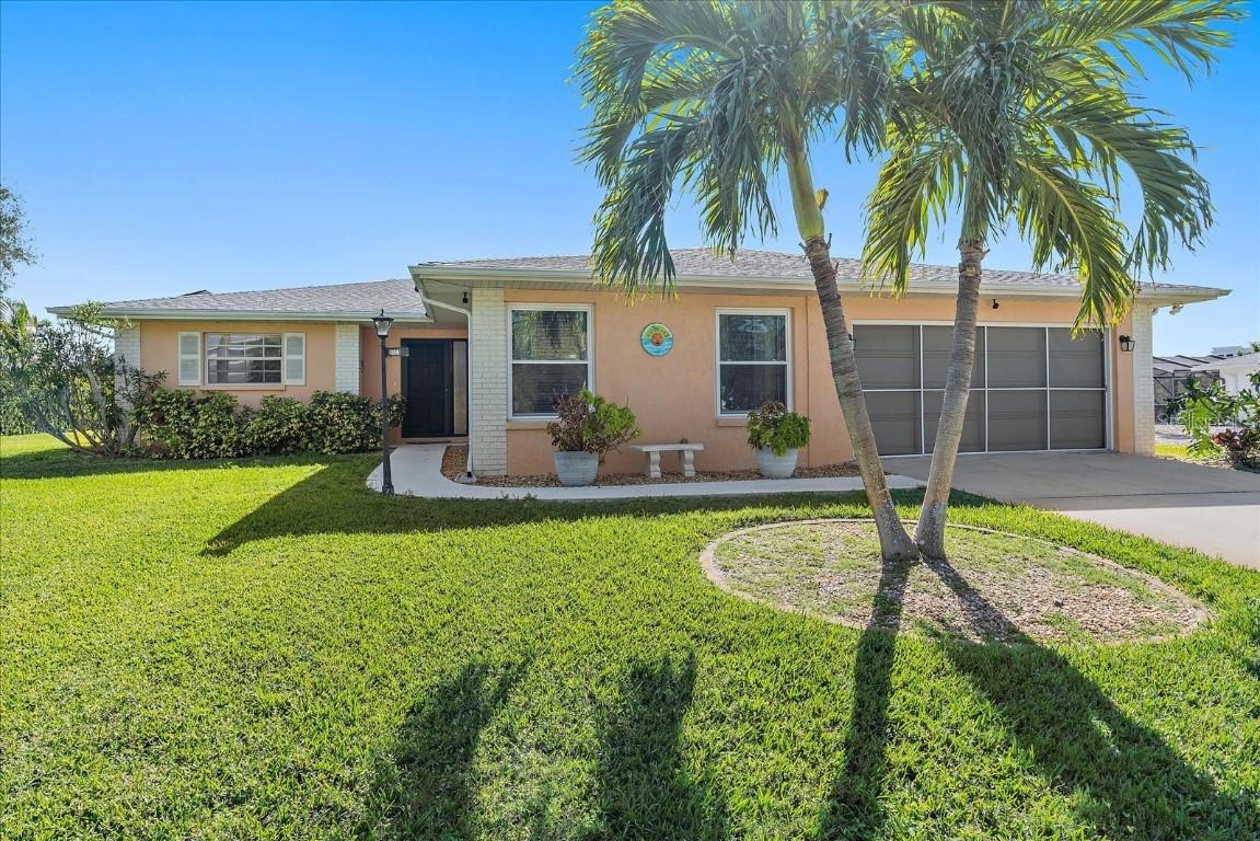 8003 19th Avenue Dr., Bradenton, FL 34205