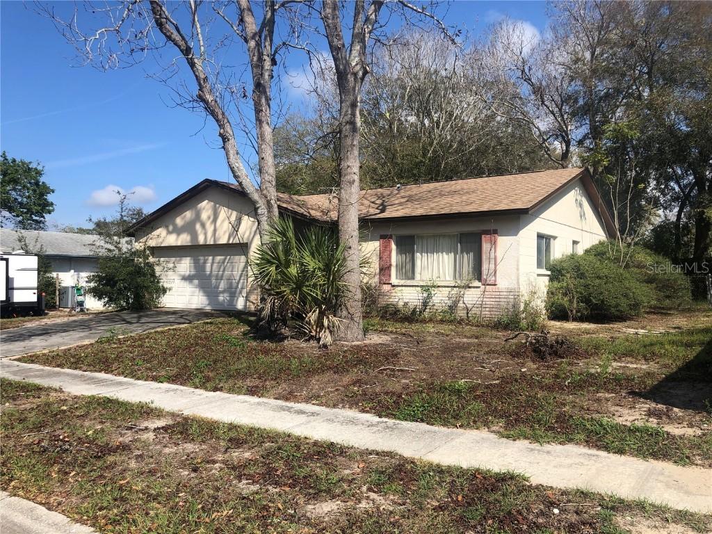 2075 E Orangehill Ave., Palm Harbor, FL 34683