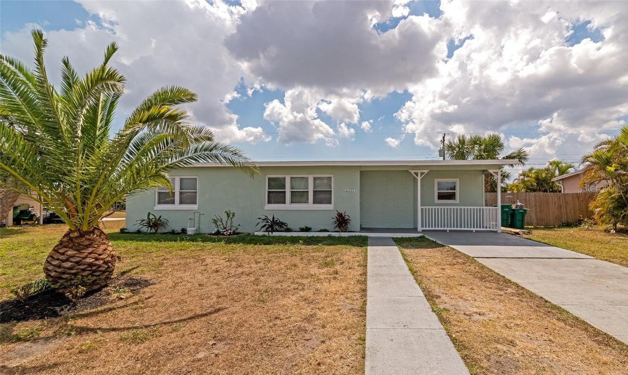 21355 Glendale Ave., Port Charlotte, FL 33952