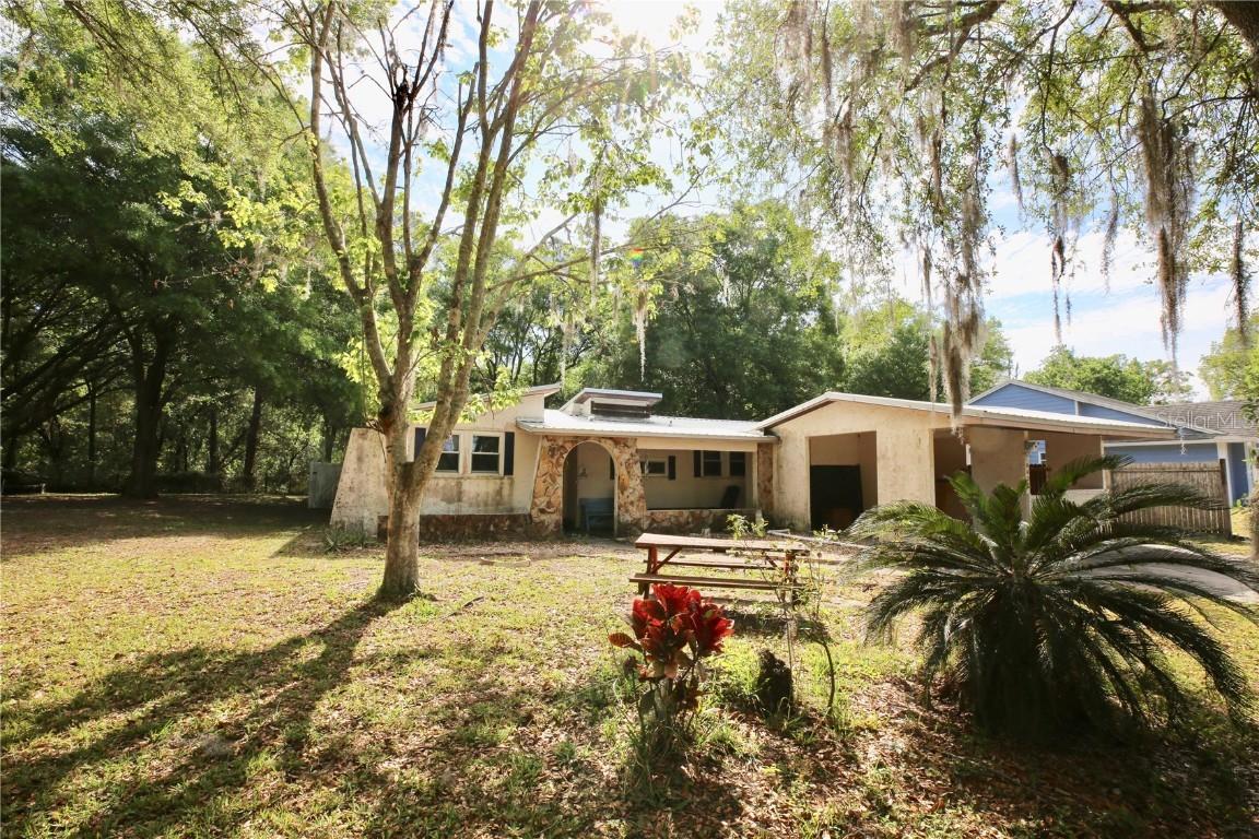 2626 Martha Ln., Land O Lakes, FL 34639