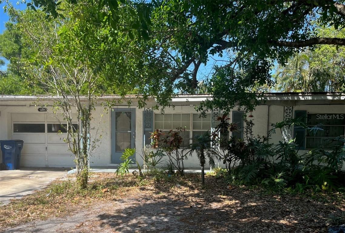 3307 52nd Avenue Dr., Bradenton, FL 34207