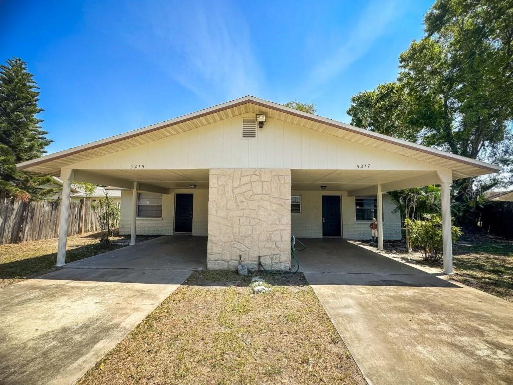 5217 30th St., Bradenton, FL 34207