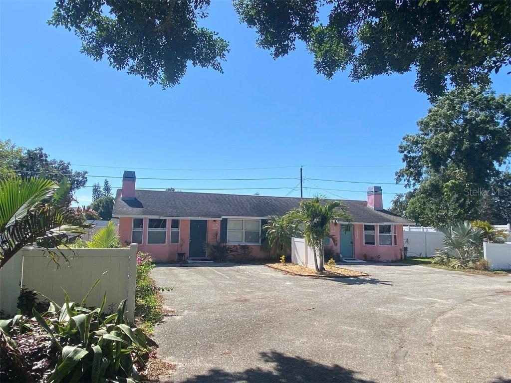3912 Marlborough Pl., Sarasota, FL 34241