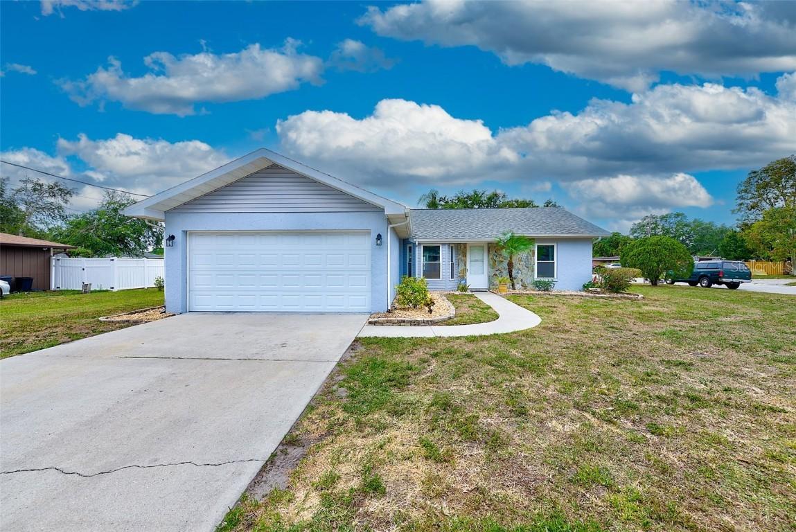 2904 22nd St., Bradenton, FL 34205