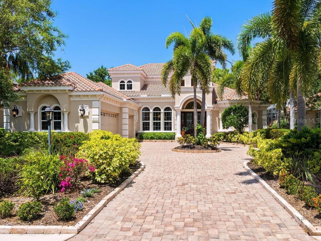 8318 Grosvenor Ct., Bradenton, FL 34201