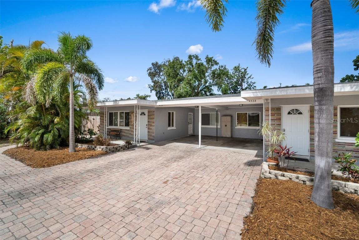 4330 80th St., Bradenton, FL 34209