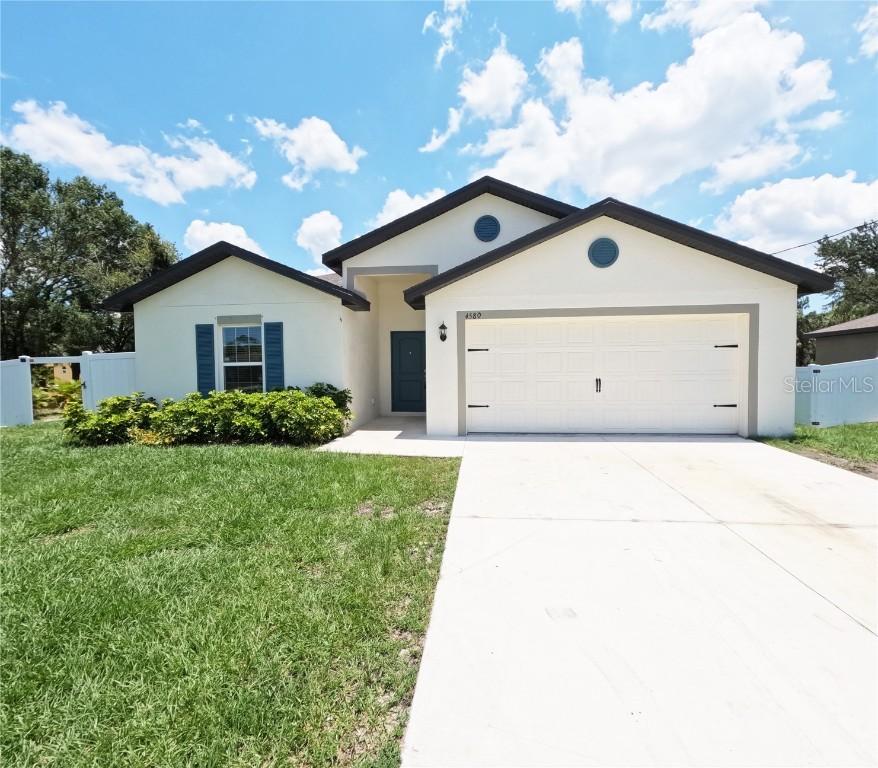 4580 S Chamberlain Blvd., North Port, FL 34286