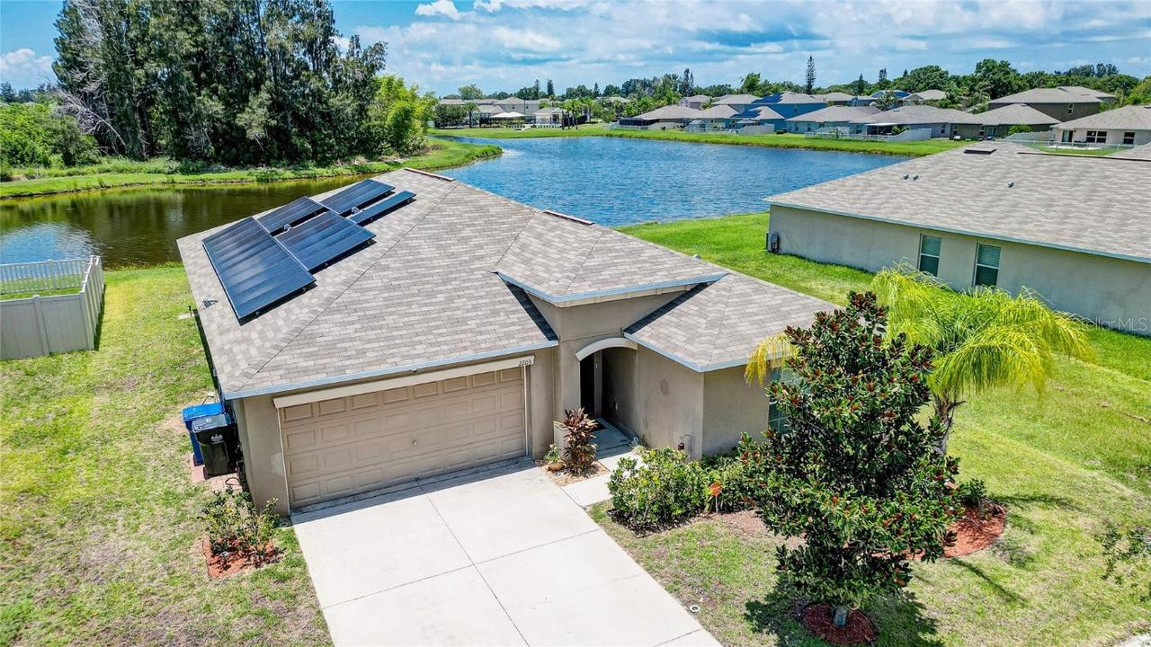 2203 Purple Orchid Pl., Ruskin, FL 33570