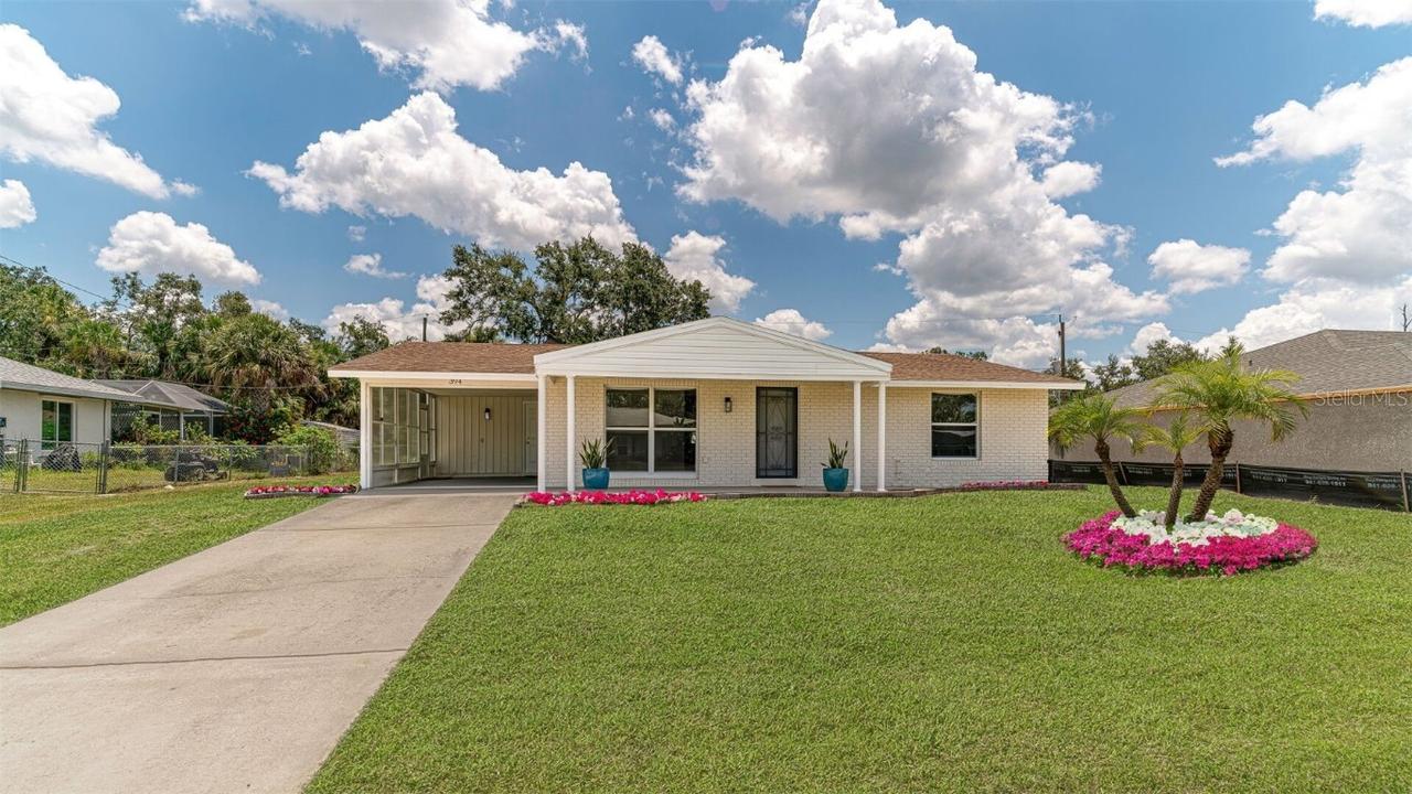 394 Kostner St., Port Charlotte, FL 33954