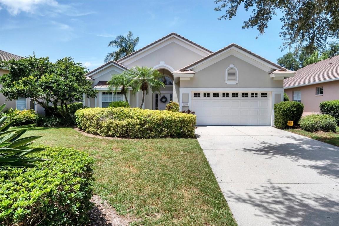 6504 Virginia Crossing, University Park, FL 34201