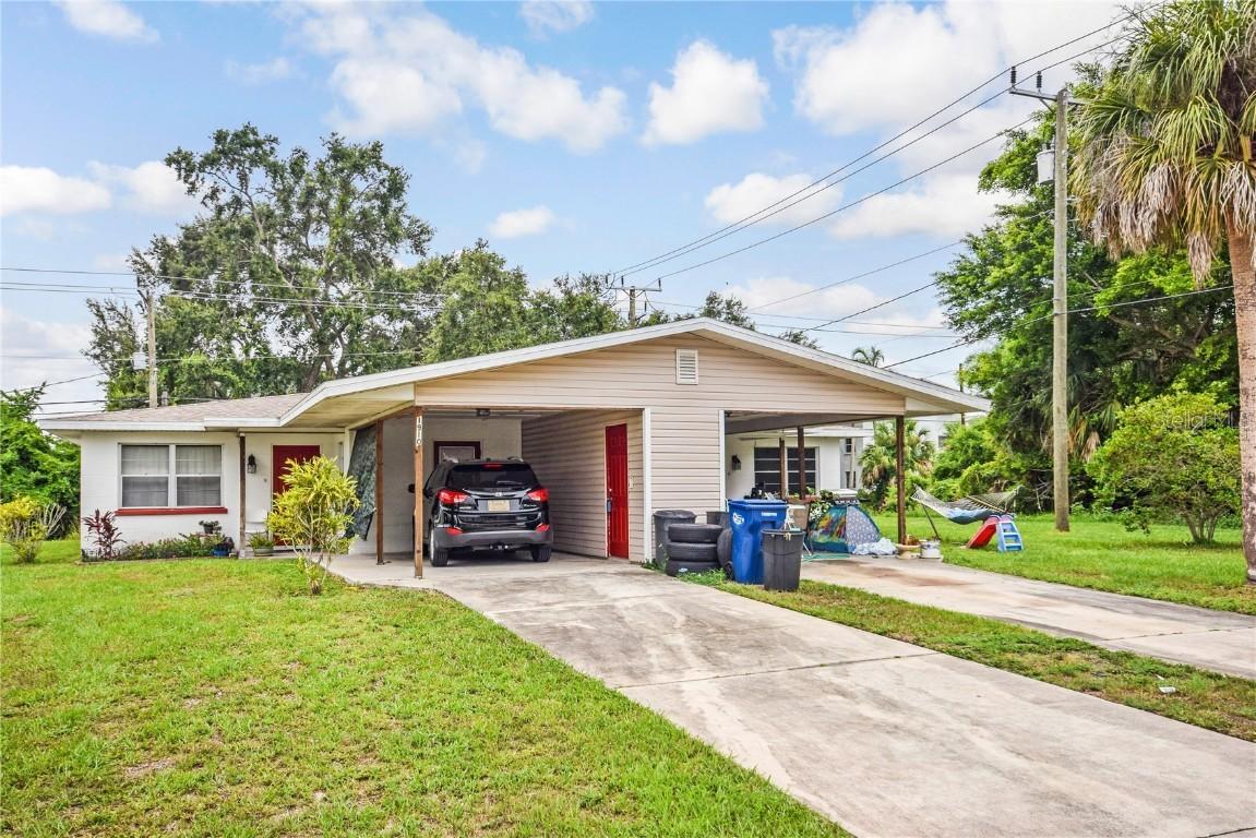 1910 58th Avenue Dr., Bradenton, FL 34207