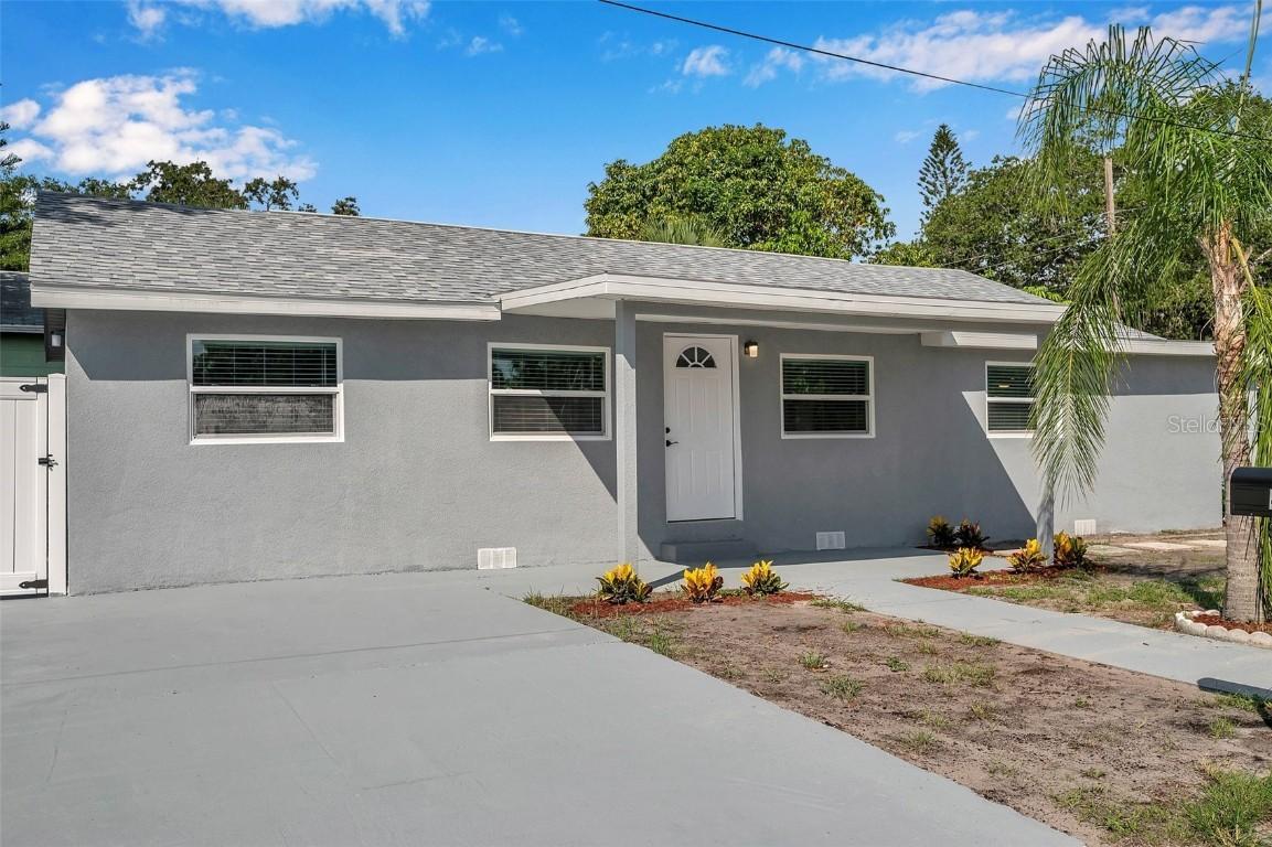 4490 Moon St., St Petersburg, FL 33709