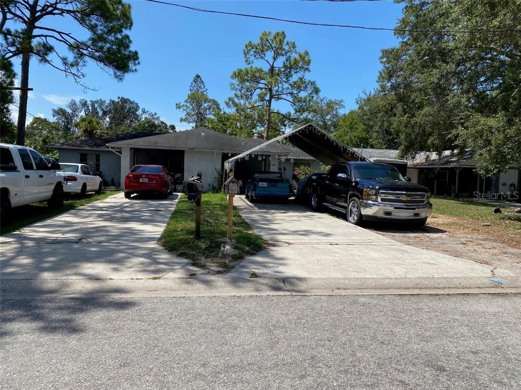 408 E 58th Ave., Bradenton, FL 34203