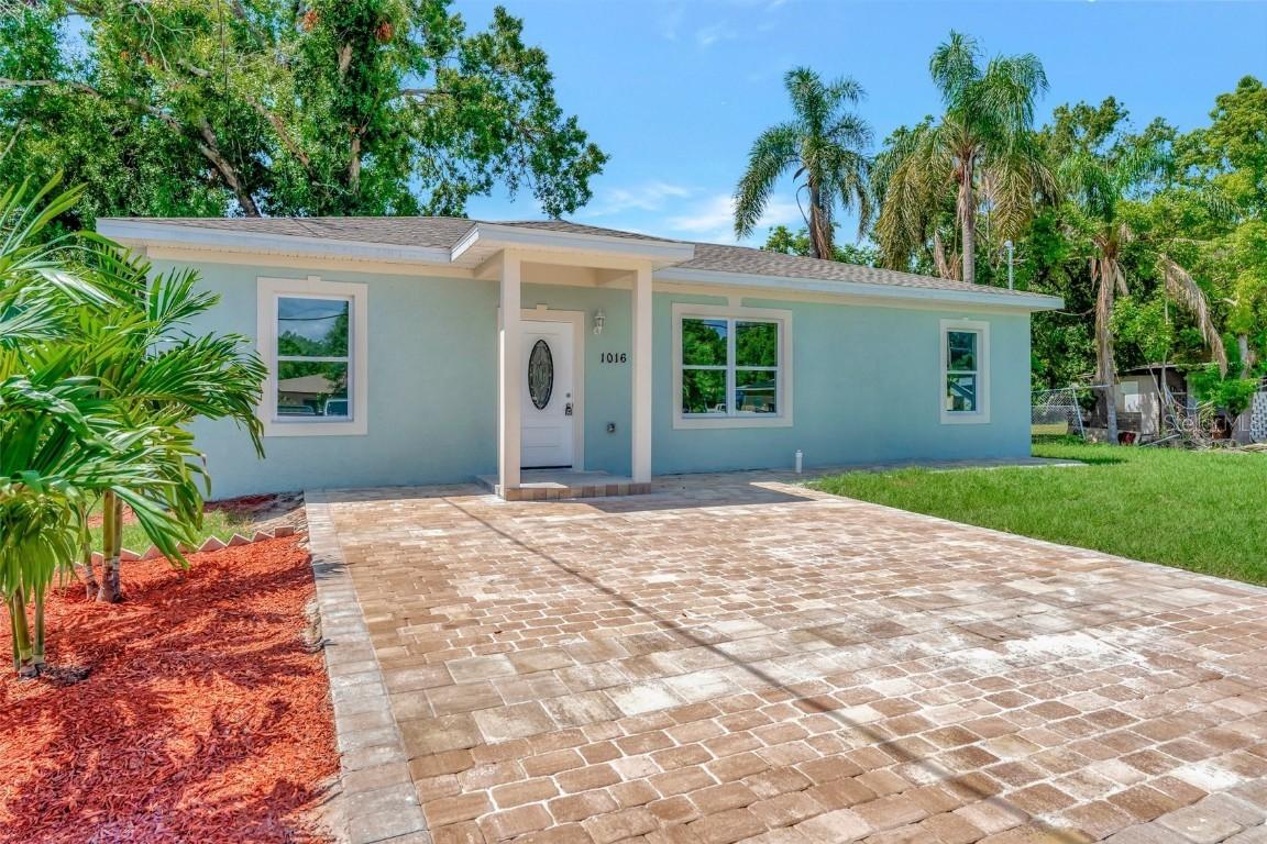1016 30th Ave., Bradenton, FL 34208