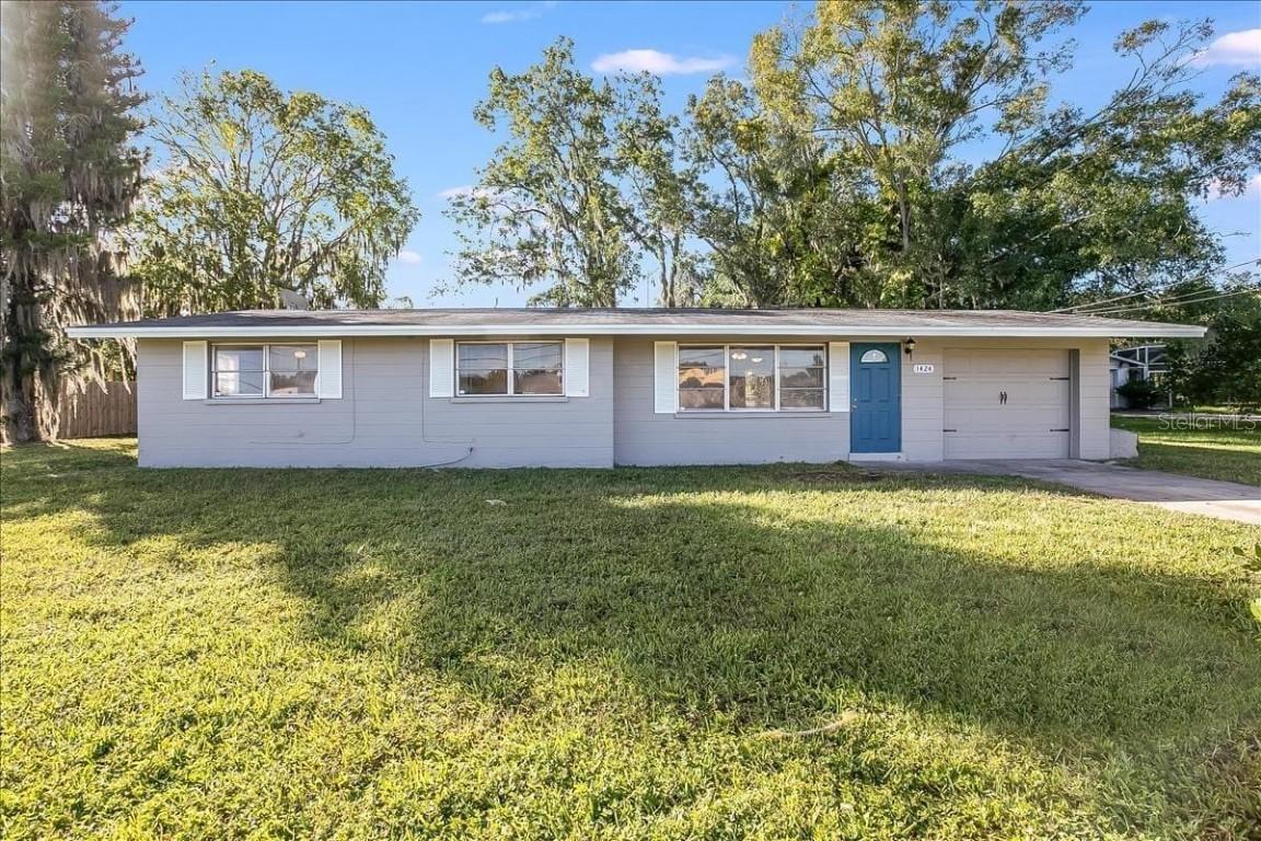 1424 13th Ave., Bradenton, FL 34208