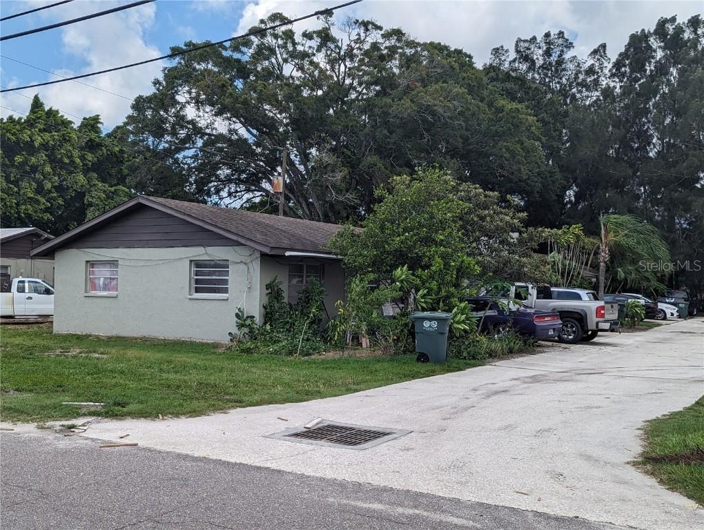 1206 26th Ave. #B, Bradenton, FL 34205