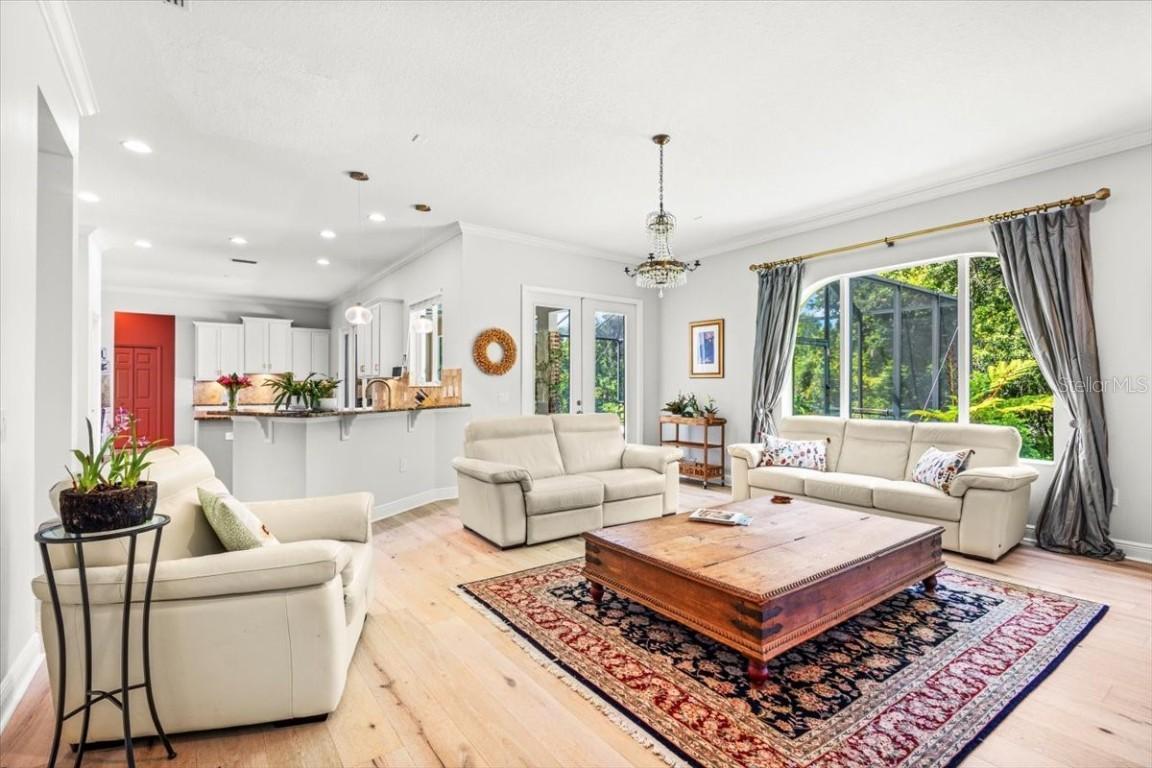 5120 Tari Stream Way, Brandon, FL 33511