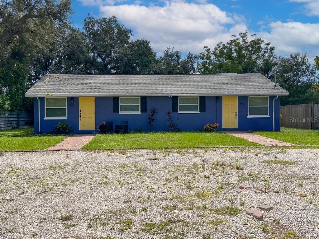 1704 Suponic Ave., Sarasota, FL 34243