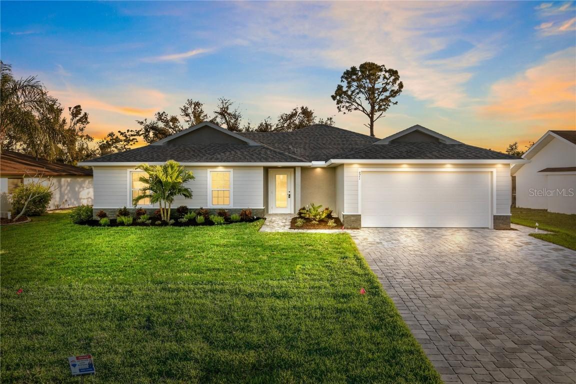 471 Londrina Dr., Punta Gorda, FL 33983