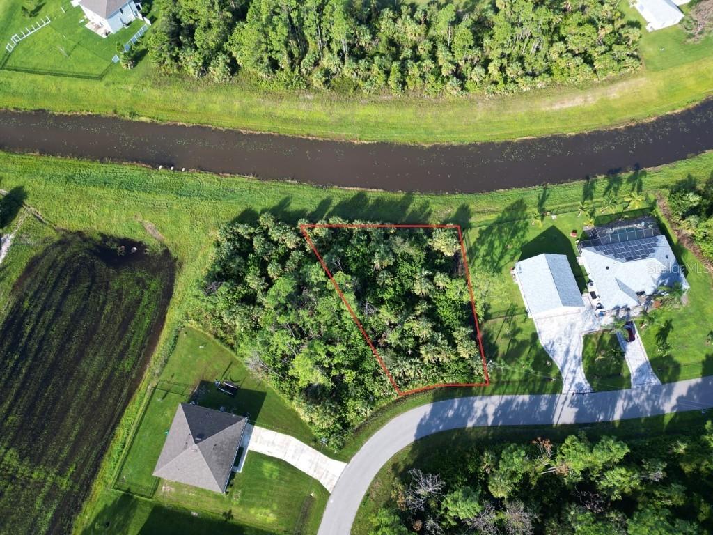 Gardenside Cir., North Port, FL 34288