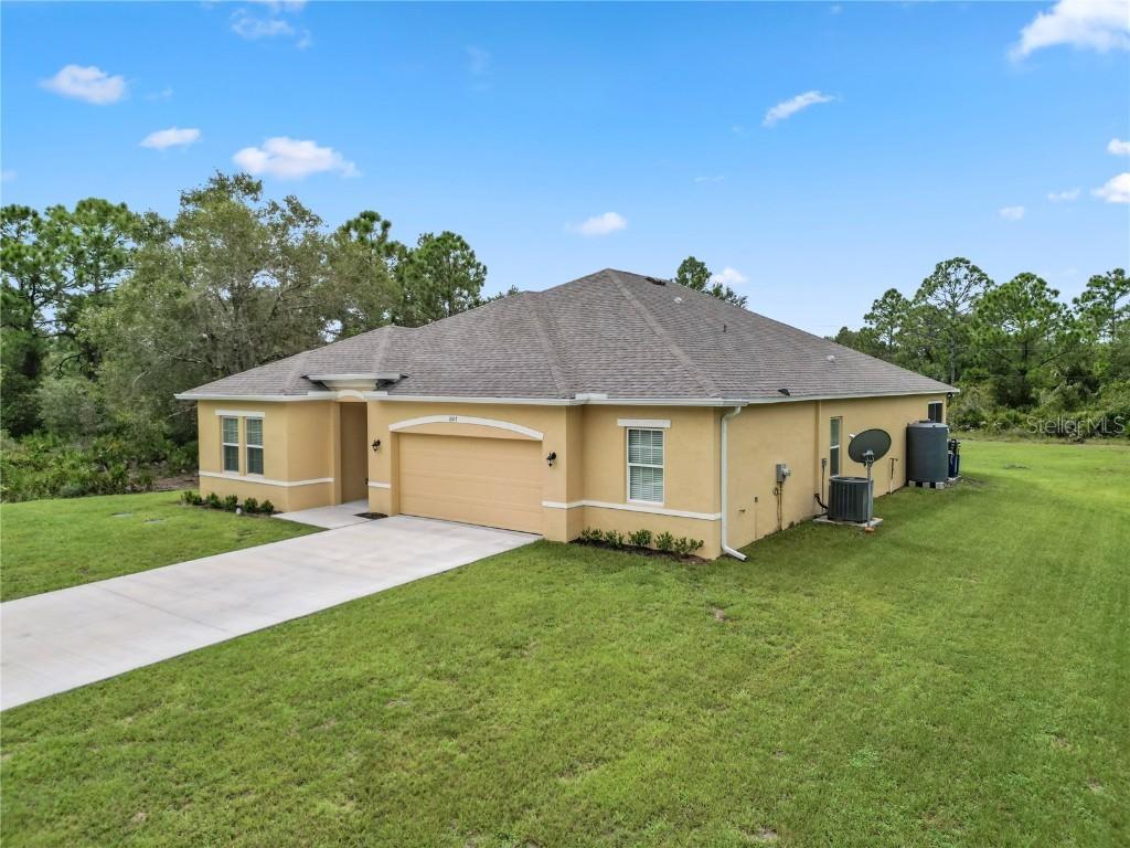 1607 5th Ave., Lehigh Acres, FL 33972