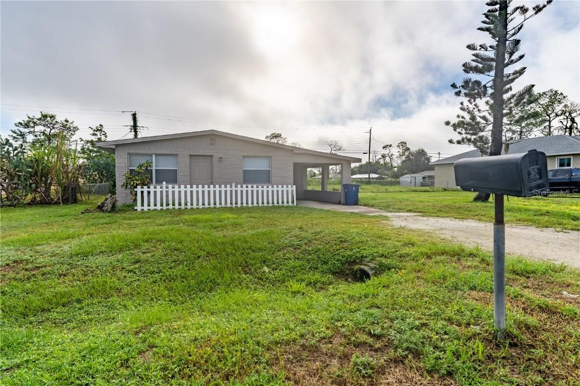 5531 9th Ave., Fort Myers, FL 33907